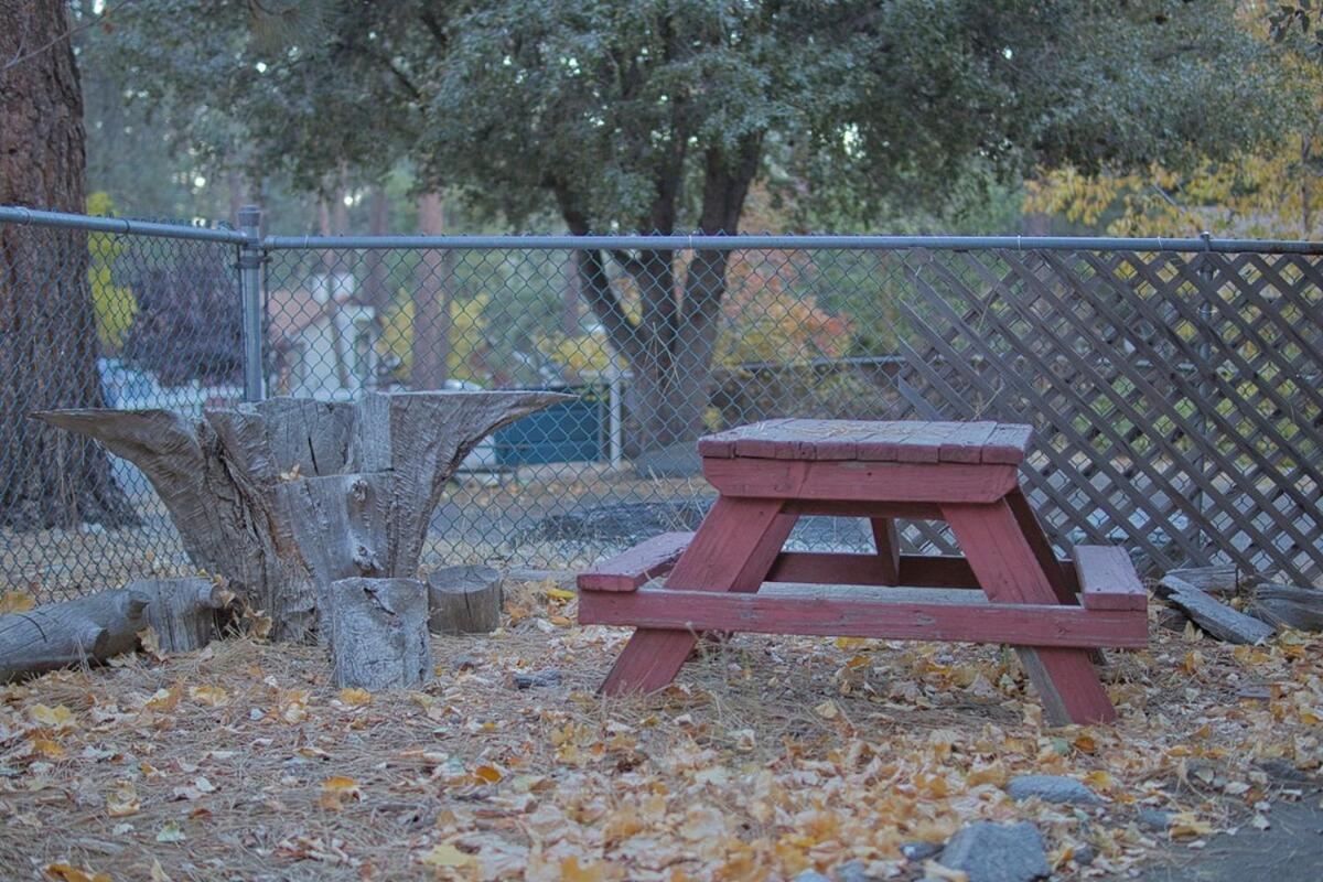 Ray'S Dear Cottage Wrightwood Exterior foto